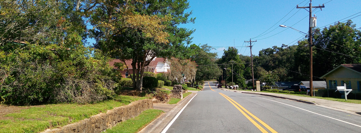 Quiet Southside Neighborhood